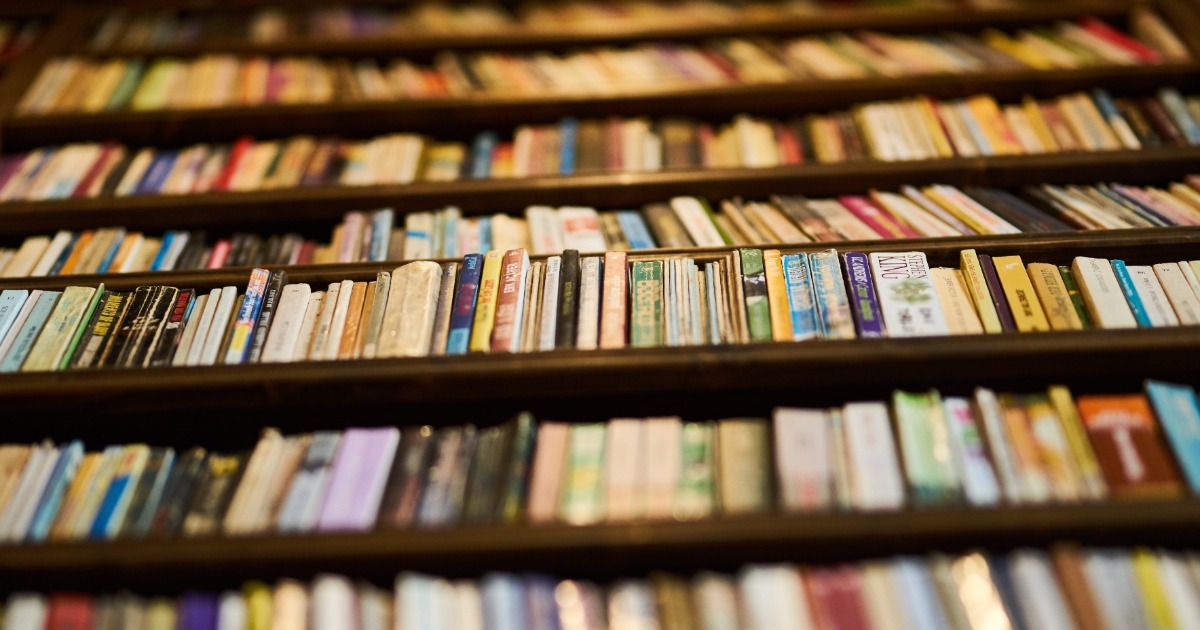 Жанры литературы: что это такое, список основных жанров и как его ...